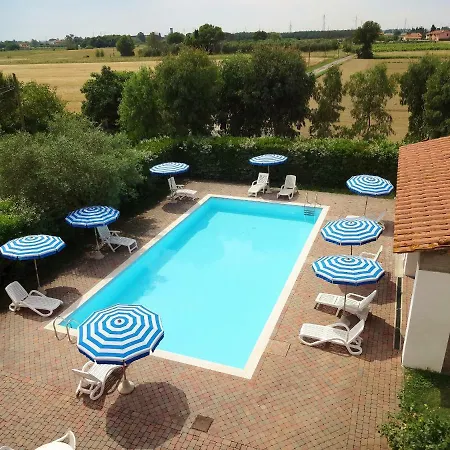 Pinzale Alloggio per agriturismo *
