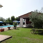 Pinzale Фермерский дом