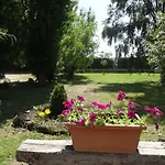 Pinzale Фермерский дом Latignano
